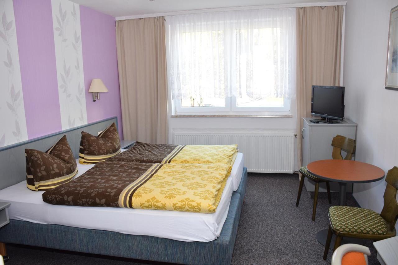 Marschalls Hotel Am Rennsteig Neuhaus am Rennweg Eksteriør billede